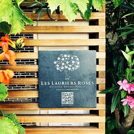 Les Lauriers Roses -